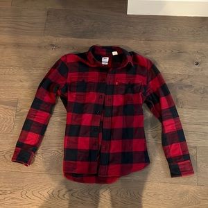 Levi’s plaid shirt